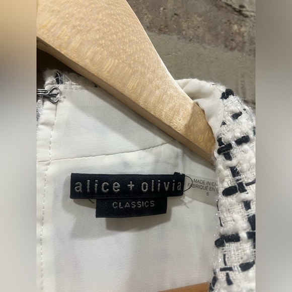 Alice & Olivia Jordy double breasted tweed tuxedo dress - Picture 14 of 14